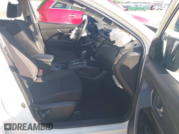 2021 Nissan Rogue S с VIN JN1BJ1AV7MW308617, выставлен на аукционе IAAI как лот 42451758 с пробегом 69 502 миль миль и . История ставок и продаж доступна на DreamBid. Изображение 5.