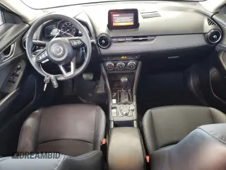 2019 Mazda CX-3 Touring z VIN JM1DKFC75K1439294, wystawiony jako Copart lot #52967955 z przebiegiem 16 966 mil mil oraz Czysty tytuł • Clean title. Historia ofert i sprzedaży dostępna na DreamBid. Obrazek 8.