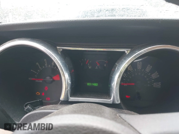 2007 Ford Mustang Deluxe with VIN 1ZVFT80NX75334686, listed as a IAAI auction lot 41922547 with 83,148 mi miles. Bid and sale history available at carsss.com. Image 7.