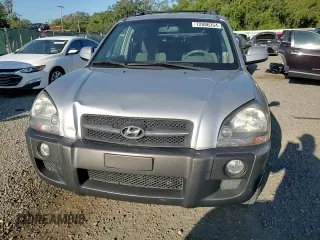 2007 Hyundai Tucson SE with VIN KM8JN12D67U637520, listed as a Copart auction lot 72886354 with 111,736 mi miles and Salvage Title. Bid and sale history available at carsss.com. Image 12.