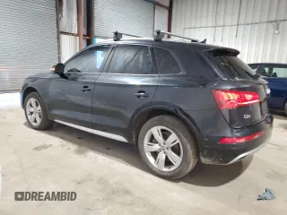 2018 Audi Q5 Premium with VIN WA1ANAFY0J2130983, listed as a Copart auction lot 43253715 with 58,158 mi miles and Clean Title. Bid and sale history available at carsss.com. Image 2.