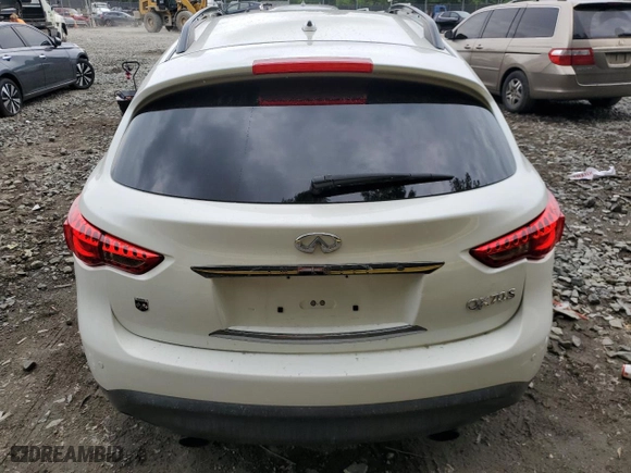 2017 Infiniti QX70 with VIN JN8CS1MUXHM144335, listed as a Copart auction lot 56918414 with 69,592 mi miles. Bid and sale history available at carsss.com. Image 6.