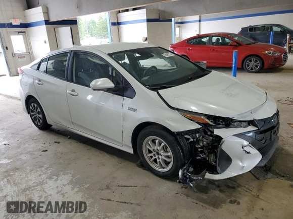 2022 Toyota Prius LE with VIN JTDKAMFP1N3224062, listed as a Copart auction lot 58465355 with 60,981 mi miles and Salvage title. Bid and sale history available at DreamBid. Image 4.