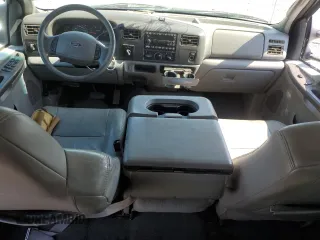 2004 Ford F-250 XL with VIN 1FTNW21P24EC97664, listed as a Copart auction lot 62030175 with 222,855 mi miles and Salvage title. Bid and sale history available at DreamBid. Image 8.