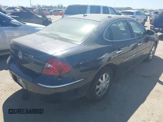 2007 Buick LaCrosse CX with VIN 2G4WC582471124206, listed as a IAAI auction lot 41751063 with 163,042 mi miles. Bid and sale history available at carsss.com. Image 4.