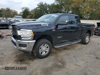 2022 Ram 2500 Big Horn with VIN 3C6UR5DJXNG104142, listed as a Copart auction lot 84135924 with 72,289 mi miles and Salvage Title. Bid and sale history available at carsss.com. Image 1.