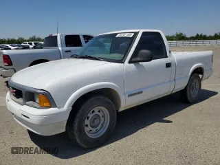 1996 GMC Sonoma z VIN 1GTCS1442T8501634, wystawiony jako Copart lot #54781195 z przebiegiem 122 126 mil mil oraz Czysty tytuł • Clean title. Historia ofert i sprzedaży dostępna na DreamBid. Obrazek 1.