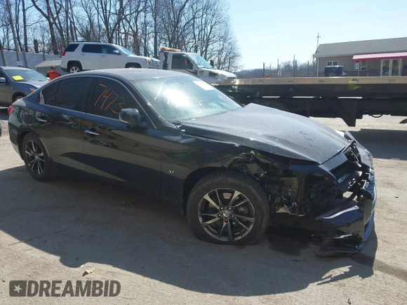 2015 Infiniti Q50 Premium with VIN JN1BV7AR2FM420542, listed as a IAAI auction lot 41787473 with 83,955 mi miles. Bid and sale history available at carsss.com. Image 1.