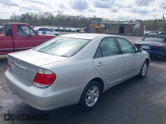 2005 Toyota Camry LE with VIN 4T1BF30K35U608097, listed as a IAAI auction lot 41908838 with 75,601 mi miles and . Bid and sale history available at DreamBid. Image 4.