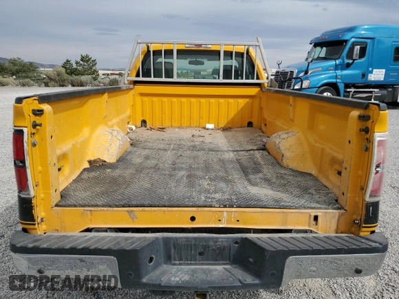 2009 Ford F-150 XL with VIN 1FTPF12V79KC23567, listed as a Copart auction lot 68580994 with 268,661 mi miles and Salvage Title. Bid and sale history available at carsss.com. Image 10.