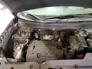 2018 Mitsubishi Outlander ES с VIN JA4AR3AU0JU019021, выставлен на аукционе Copart как лот 71423895 с пробегом 84 025 миль миль и Списание • Salvage title. История ставок и продаж доступна на DreamBid. Изображение 14.