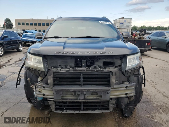 2017 Ford Explorer XLT z VIN 1FM5K8D85HGA93482, wystawiony jako Copart lot #61413425 z przebiegiem 149 014 mil mil oraz Szkoda całkowita • Salvage title. Historia ofert i sprzedaży dostępna na DreamBid. Obrazek 5.