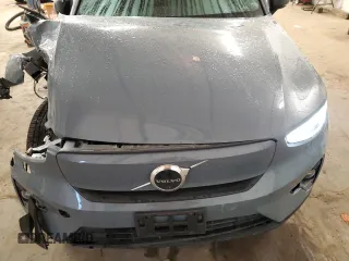 2023 Volvo XC40 Ultimate с VIN YV4ED3UM1P2029494, выставлен на аукционе Copart как лот 85141124 с пробегом 8 539 миль миль и Списание • Salvage title. История ставок и продаж доступна на DreamBid. Изображение 12.