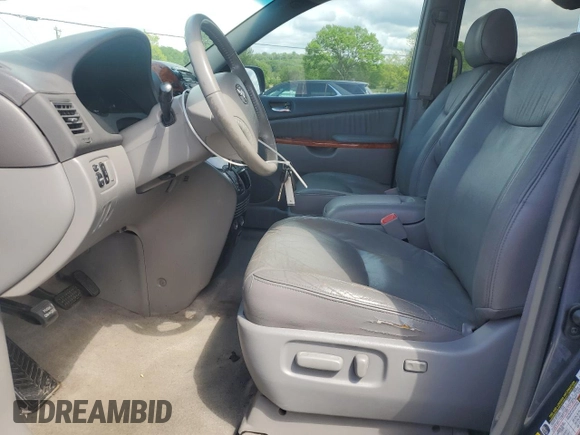 2007 Toyota Sienna XLE with VIN 5TDZK22CX7S081696, listed as a Copart auction lot 53851995 with 186,933 mi miles and Salvage Title. Bid and sale history available at DreamBid. Image 7.