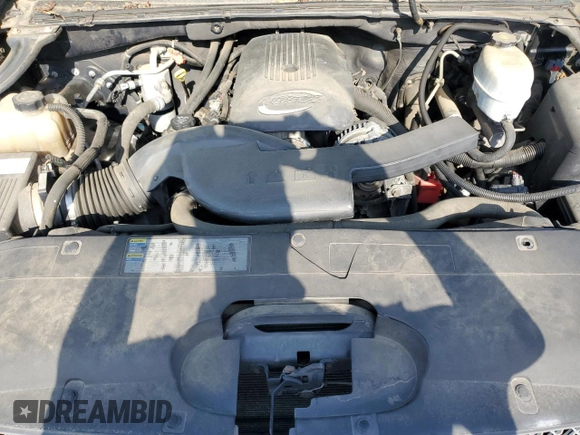 2005 Chevrolet Avalanche Z66 с VIN 3GNEC12Z45G291949, выставлен на аукционе Copart как лот 52638025 с пробегом 213 429 миль миль и Списание • Salvage title. История ставок и продаж доступна на DreamBid. Изображение 11.