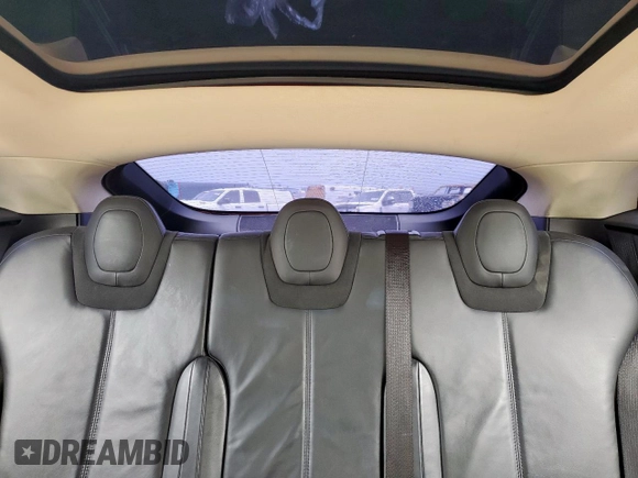 2013 Tesla Model S Performance с VIN 5YJSA1DP0DFP18903, выставлен на аукционе Copart как лот 57621765 с пробегом 120 002 миль миль и Списание • Salvage title. История ставок и продаж доступна на DreamBid. Изображение 10.