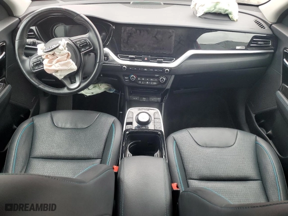 2021 Kia Niro EV EX Premium with VIN KNDCE3LG7M5099532, listed as a Copart auction lot 73169834 with 0 mi miles and Salvage Title. Bid and sale history available at carsss.com. Image 8.