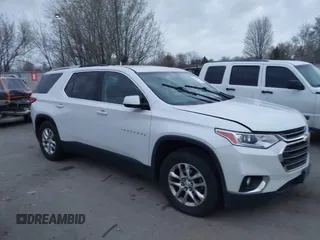 2018 Chevrolet Traverse LT Cloth with VIN 1GNERGKW3JJ232942, listed as a IAAI auction lot 41840374 with 96,701 mi miles. Bid and sale history available at carsss.com. Image 1.