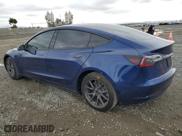 2021 Tesla Model 3 Long Range z VIN 5YJ3E1EB4MF876849, wystawiony jako Copart lot #48927385 z przebiegiem 32 163 mil mil oraz Szkoda całkowita • Salvage title. Historia ofert i sprzedaży dostępna na DreamBid. Obrazek 2.