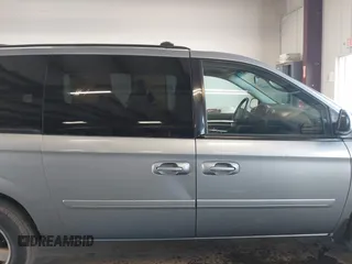 2006 Dodge Grand Caravan SXT z VIN 2D4GP44L26R878925, wystawiony jako IAAI lot #42168346 z przebiegiem 154 150 mil mil oraz . Historia ofert i sprzedaży dostępna na DreamBid. Obrazek 13.