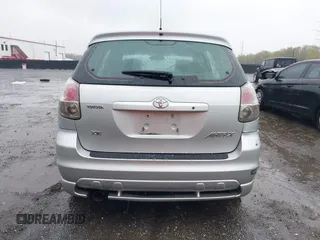 2006 Toyota Matrix STD with VIN 2T1KR32E86C603138, listed as a IAAI auction lot 42012140 with 251,493 mi miles and . Bid and sale history available at carsss.com. Image 16.