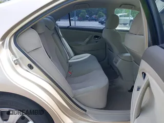 2011 Toyota Camry LE with VIN 4T1BF3EK4BU138375, listed as a IAAI auction lot 41995885 with 186,115 mi miles. Bid and sale history available at carsss.com. Image 8.