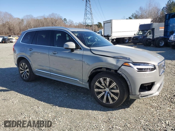 2024 Volvo XC90 Core Bright Theme with VIN YV4L12PKXR1179357, listed as a Copart auction lot 84509834 with 26,527 mi miles and Salvage Title. Bid and sale history available at carsss.com. Image 4.