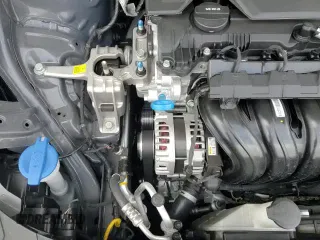 2025 Hyundai Elantra SEL Sport с VIN KMHLM4DG8SU907084, выставлен на аукционе Copart как лот 82344405 с пробегом 7 152 миль миль и Списание • Salvage title. История ставок и продаж доступна на DreamBid. Изображение 13.