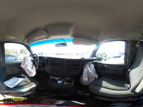 2019 GMC Savana Cargo z VIN 1GTW7AFG5K1210624, wystawiony jako IAAI lot #41786354 z przebiegiem 105 345 mil mil oraz . Historia ofert i sprzedaży dostępna na DreamBid. Obrazek 19.