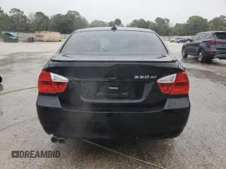 2006 BMW 3 Series 330xi with VIN WBAVD33526KV62365, listed as a Copart auction lot 42105825 with 140,248 mi miles and Clean Title. Bid and sale history available at carsss.com. Image 6.