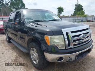 2012 Ford F-150 XL z VIN 1FTEW1CM6CKD71598, wystawiony jako IAAI lot #42380151 z przebiegiem 240 793 mil mil oraz . Historia ofert i sprzedaży dostępna na DreamBid. Obrazek 1.