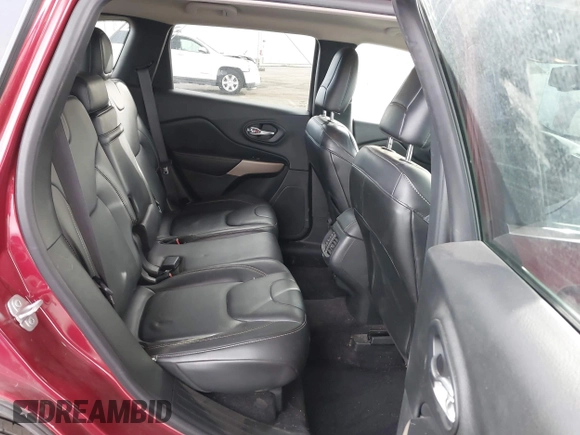 2017 Jeep Cherokee Limited с VIN 1C4PJMDSXHW582406, выставлен на аукционе IAAI как лот 41231312 с пробегом 73 696 миль миль и . История ставок и продаж доступна на DreamBid. Изображение 8.