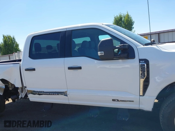 2025 Ford F-250 XL с VIN 1FT7W2BT5SEC99779, выставлен на аукционе IAAI как лот 42849068 с пробегом 7 850 миль миль и . История ставок и продаж доступна на DreamBid. Изображение 13.