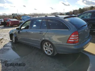 2005 Mercedes-Benz C 240 z VIN WDBRH81J05F552977, wystawiony jako Copart lot #85506104 z przebiegiem 185 373 mil mil oraz Tytuł czysty. Historia ofert i sprzedaży dostępna na DreamBid. Obrazek 2.