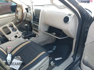 2006 Mercury Mountaineer Luxury with VIN 4M2EU47E46UJ22519, listed as a IAAI auction lot 41766174 with 999,999 mi miles. Bid and sale history available at carsss.com. Image 5.