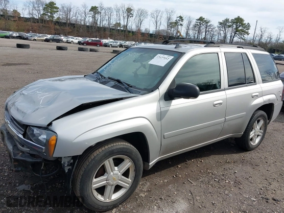 2007 Chevrolet TrailBlazer LS with VIN 1GNDT13S072146593, listed as a IAAI auction lot 42027052 with 163,921 mi miles. Bid and sale history available at carsss.com. Image 14.