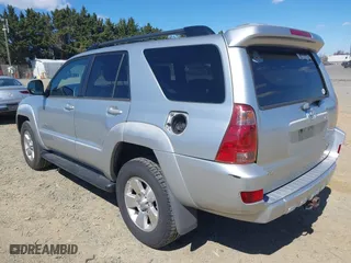 2005 Toyota 4Runner SR5 with VIN JTEBU14R250061123, listed as a IAAI auction lot 41831373 with 118,090 mi miles. Bid and sale history available at carsss.com. Image 3.