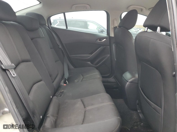 2018 Mazda Mazda3 4-Door Sport with VIN 3MZBN1U74JM208319, listed as a Copart auction lot 44607115 with 84,530 mi miles and Clean Title. Bid and sale history available at carsss.com. Image 10.