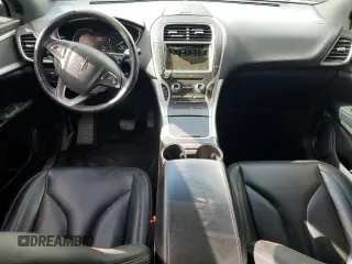 2018 Lincoln MKX Premiere with VIN 2LMPJ6JR7JBL46963, listed as a Copart auction lot 43118785 with 152,044 mi miles and Salvage Title. Bid and sale history available at carsss.com. Image 8.