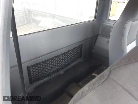 2004 Ford Ranger XL Fleet с VIN 1FTYR15E14PA83020, выставлен на аукционе IAAI как лот 42510080 с пробегом 142 559 миль миль и . История ставок и продаж доступна на DreamBid. Изображение 8.