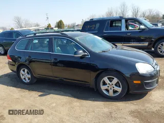 2009 Volkswagen Jetta SportWagen SE with VIN 3VWTM71K99M272189, listed as a IAAI auction lot 41775907 with 225,344 mi miles. Bid and sale history available at carsss.com. Image 13.