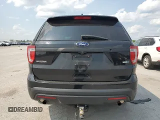 2017 Ford Police Interceptor Utility с VIN 1FM5K8AR2HGA17456, выставлен на аукционе Copart как лот 60362045 с пробегом 192 928 миль миль и Списание • Salvage title. История ставок и продаж доступна на DreamBid. Изображение 6.