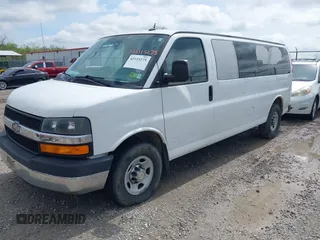 2015 Chevrolet Express Passenger LT с VIN 1GAZG1FG8F1119472, выставлен на аукционе IAAI как лот 42115275 с пробегом 248 382 миль миль и . История ставок и продаж доступна на DreamBid. Изображение 18.