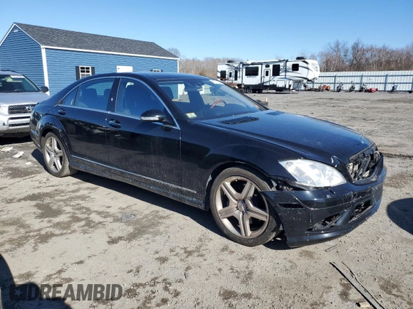 2009 Mercedes-Benz S 550 with VIN WDDNG86X69A271016, listed as a Copart auction lot 47071565 with 117,267 mi miles and Clean title. Bid and sale history available at DreamBid. Image 4.