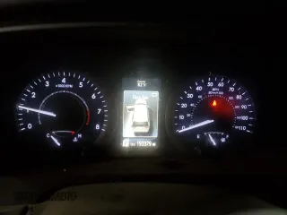 2017 Toyota Sienna XLE Auto Access Seat с VIN 5TDYZ3DC2HS790649, выставлен на аукционе Copart как лот 63424735 с пробегом 193 379 миль миль и Списание • Salvage title. История ставок и продаж доступна на DreamBid. Изображение 9.