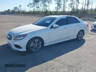 2015 Mercedes-Benz E 350 Sport с VIN WDDHF5KB4FB135434, выставлен на аукционе IAAI как лот 41782298 с пробегом 73 152 миль миль и . История ставок и продаж доступна на DreamBid. Изображение 16.