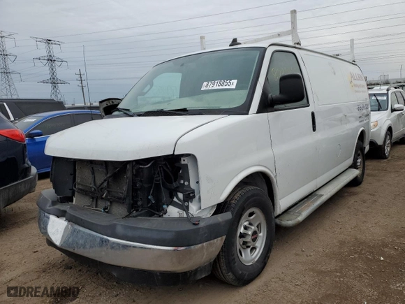 2019 GMC Savana Cargo Van with VIN 1GTW7AFG8K1272311, listed as a Copart auction lot 87918855 with 141,396 mi miles and Salvage Title. Bid and sale history available at carsss.com. Image 1.