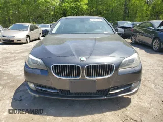 2011 BMW 5 Series 535i z VIN WBAFR7C55BC604867, wystawiony jako Copart lot #52096975 z przebiegiem 196 624 mil mil oraz Szkoda całkowita • Salvage title. Historia ofert i sprzedaży dostępna na DreamBid. Obrazek 5.