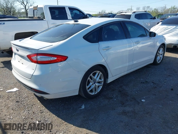 2013 Ford Fusion SE with VIN 3FA6P0H7XDR132458, listed as a IAAI auction lot 41982181 with 188,869 mi miles. Bid and sale history available at carsss.com. Image 4.