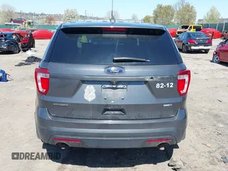 2016 Ford Utility Police Interceptor with VIN 1FM5K8AR2GGA62704, listed as a IAAI auction lot 42005557 with 123,661 mi miles. Bid and sale history available at carsss.com. Image 16.